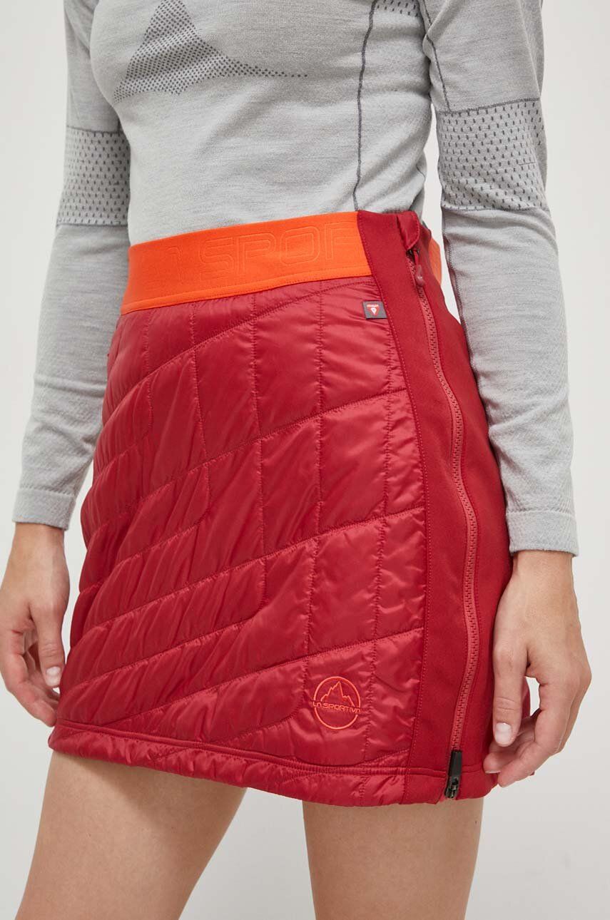 Sportovní sukně LA Sportiva Warm Up Primaloft červená barva, mini - červená - 80 % Polyamid