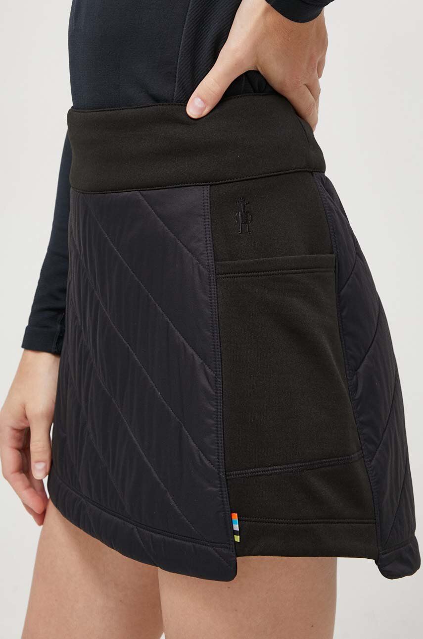 Levně Sportovní sukně Smartwool Smartloft černá barva, mini