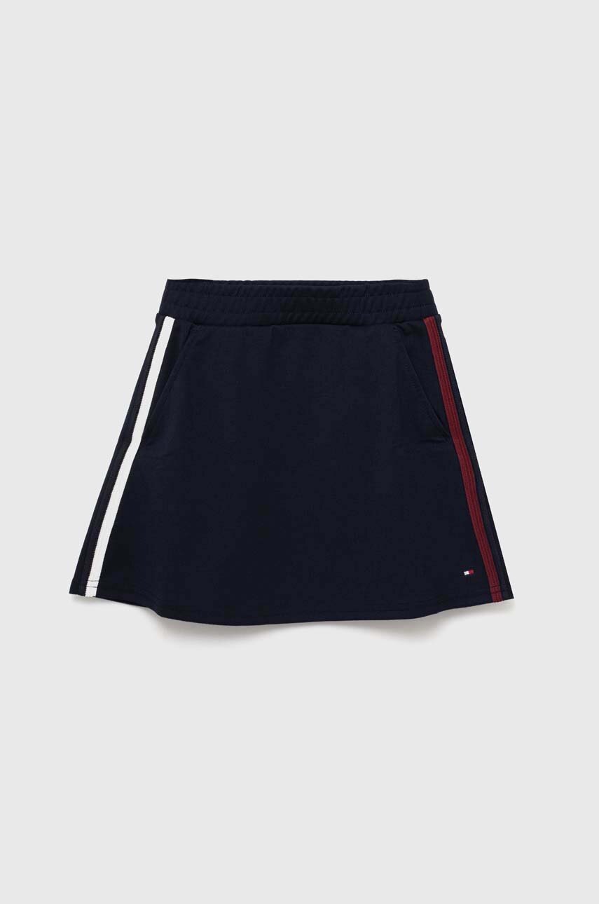 

Детска пола Tommy Hilfiger в тъмносиньо къса разкроен модел, Тъмносин