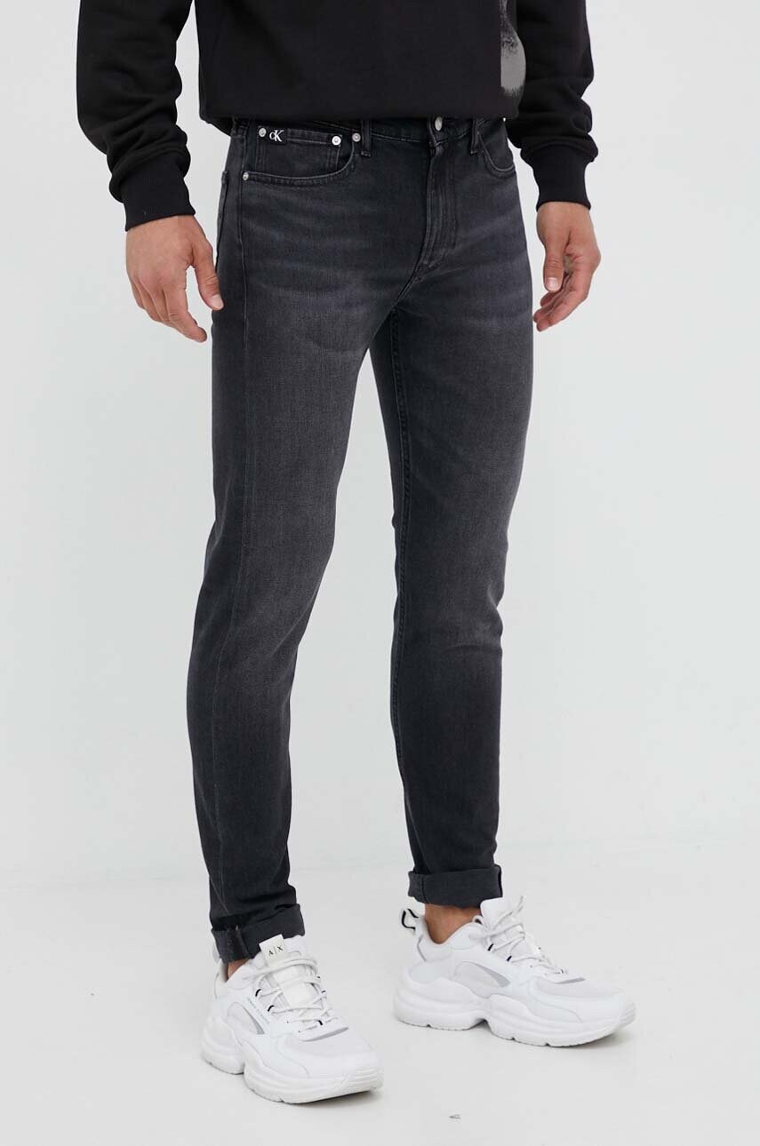 

Дънки Calvin Klein Jeans в сиво, Сив