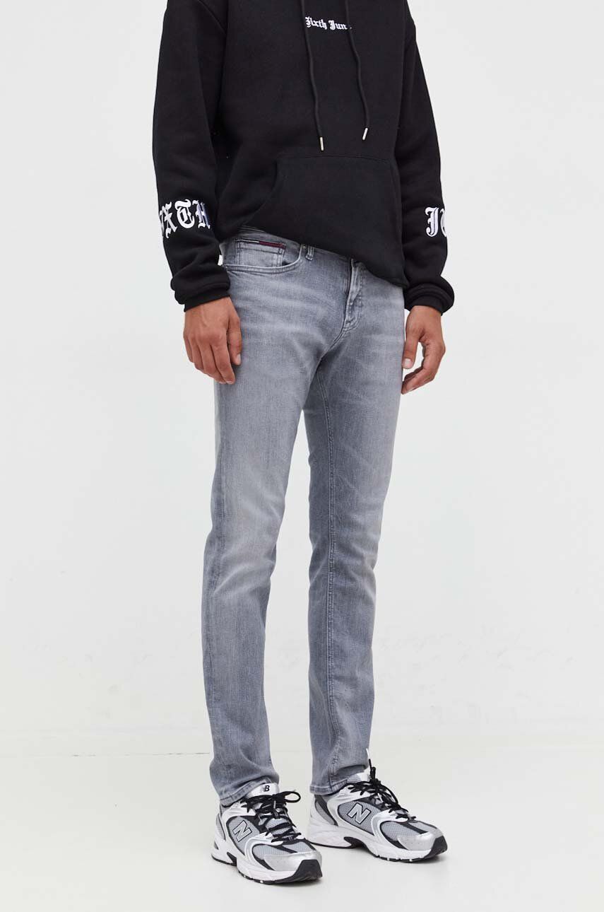 Džíny Tommy Jeans Scanton pánské, šedá barva - šedá - 72 % Bavlna