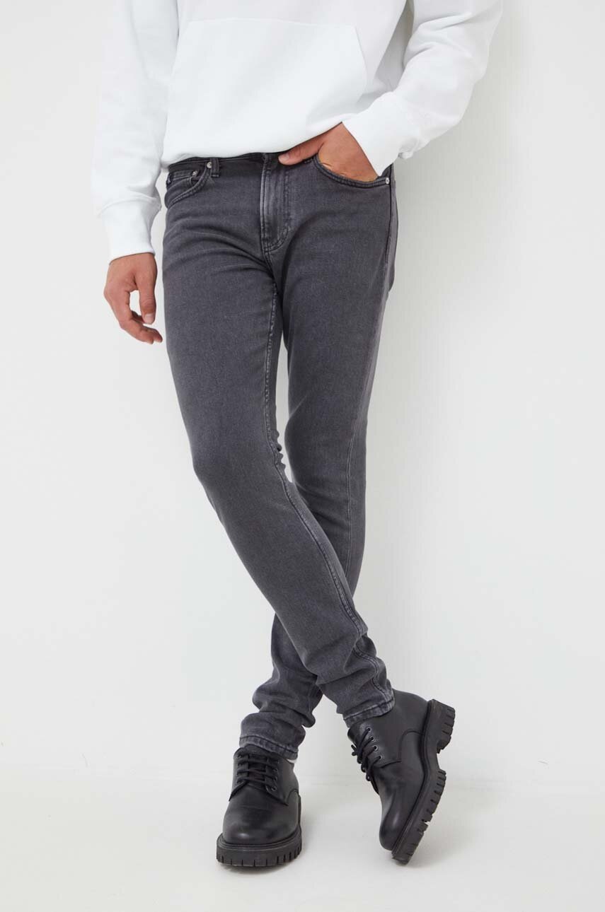 

Дънки Calvin Klein Jeans в сиво, Сив