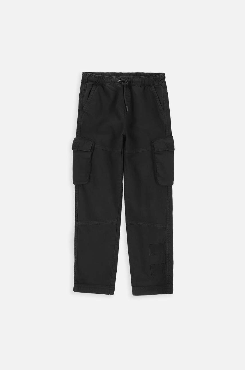 Levně Dětské bavlněné kalhoty Coccodrillo černá barva, hladké