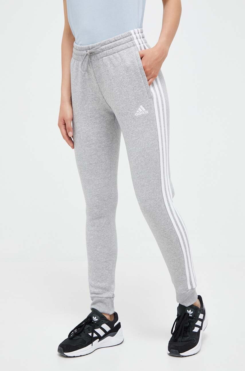 

Спортивные штаны adidas цвет серый меланж