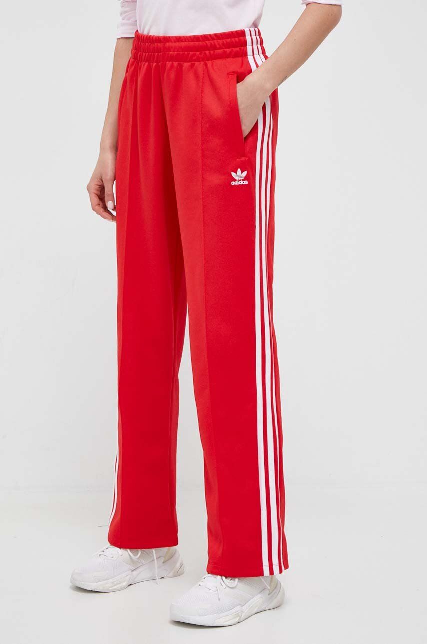adidas Originals pantaloni de trening culoarea rosu, cu imprimeu
