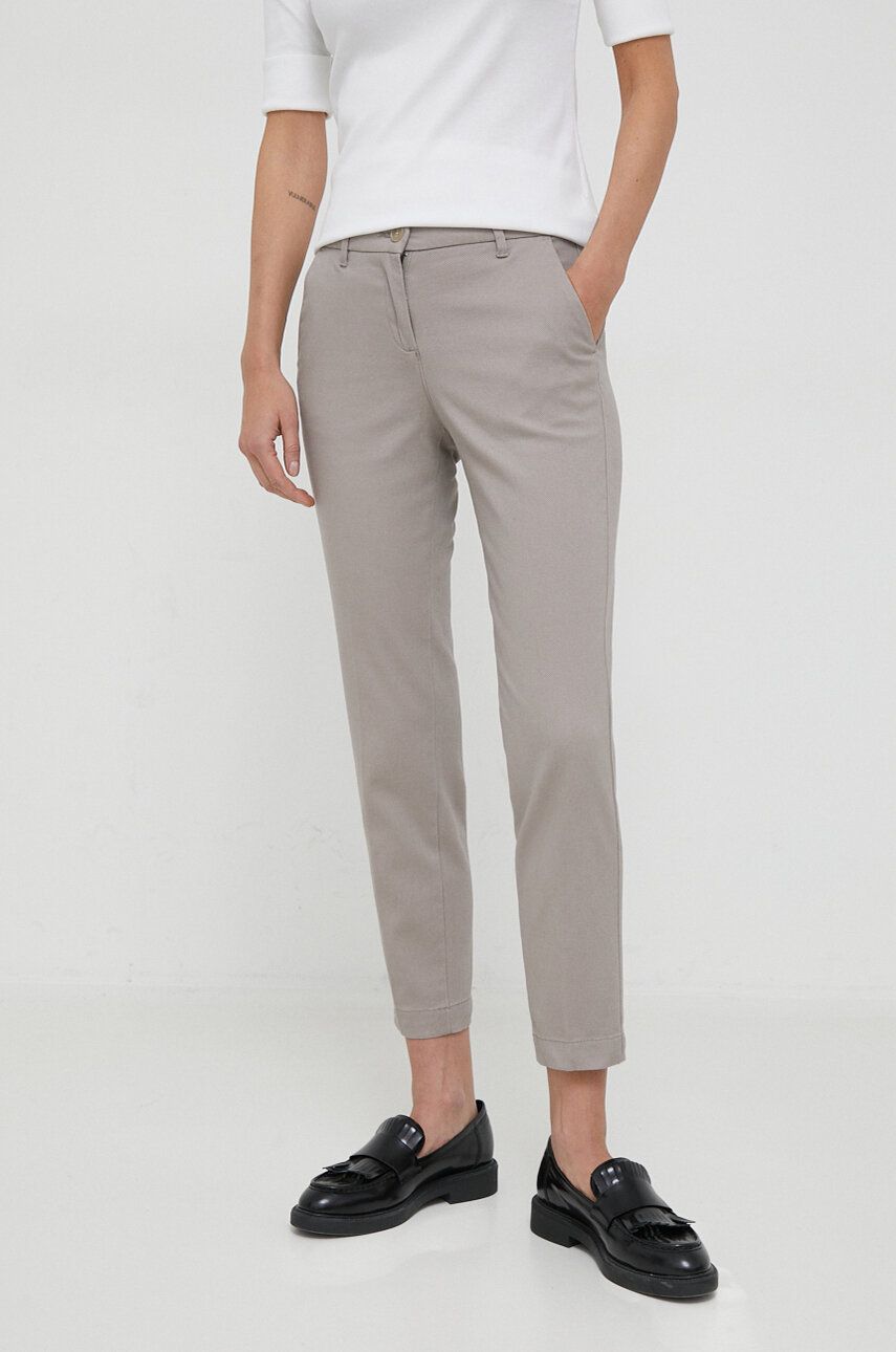 Sisley pantaloni femei, culoarea bej, mulata, medium waist