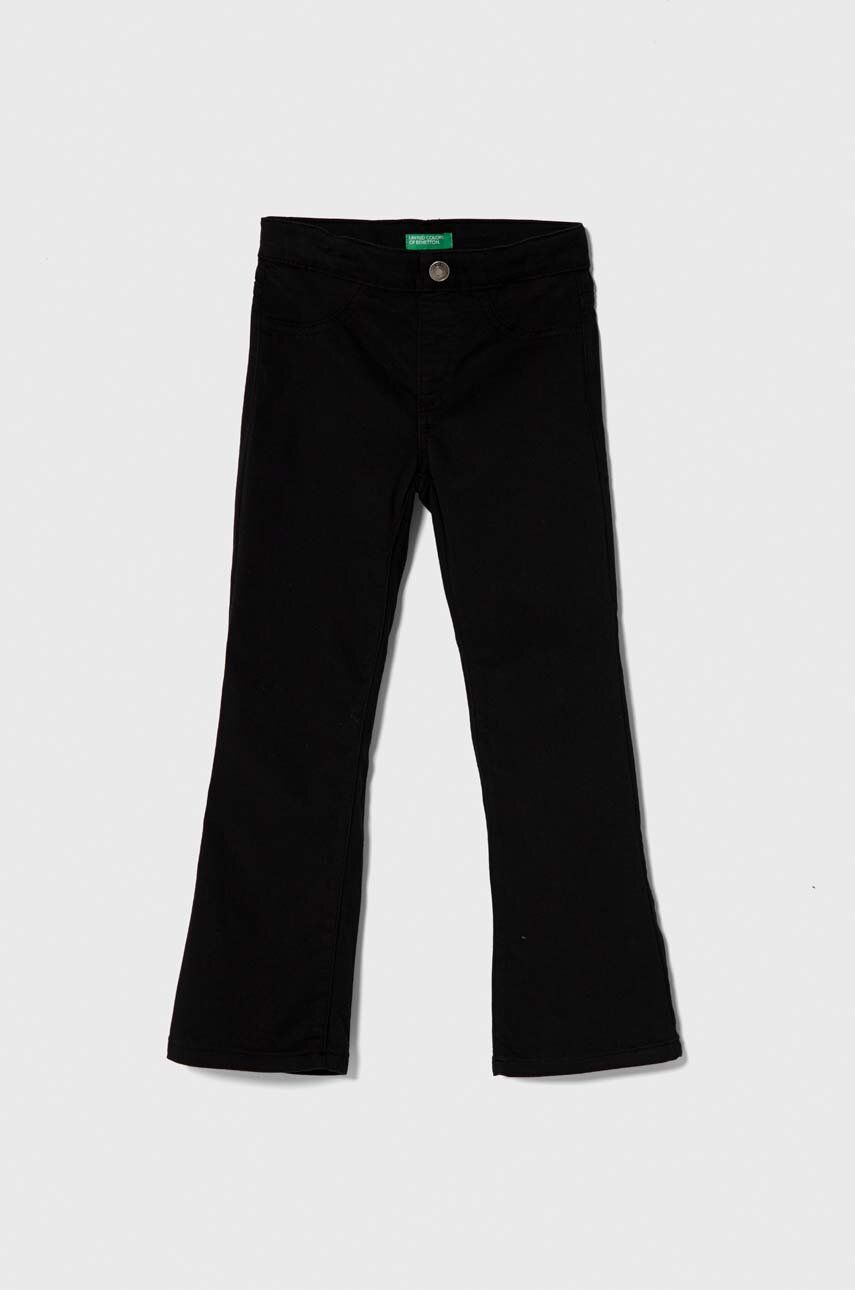 United Colors of Benetton pantaloni copii culoarea negru, neted