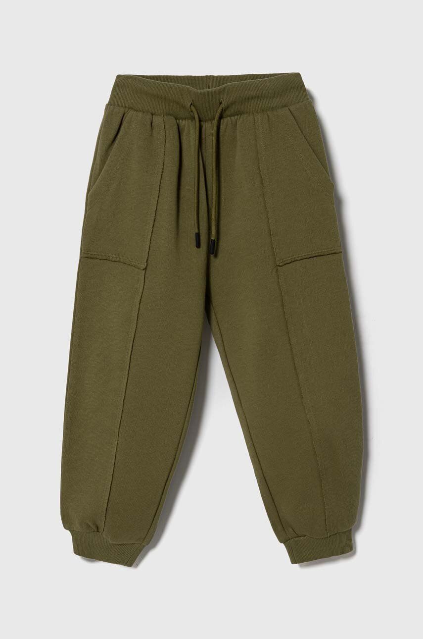 Sisley pantaloni de trening pentru copii culoarea verde, neted