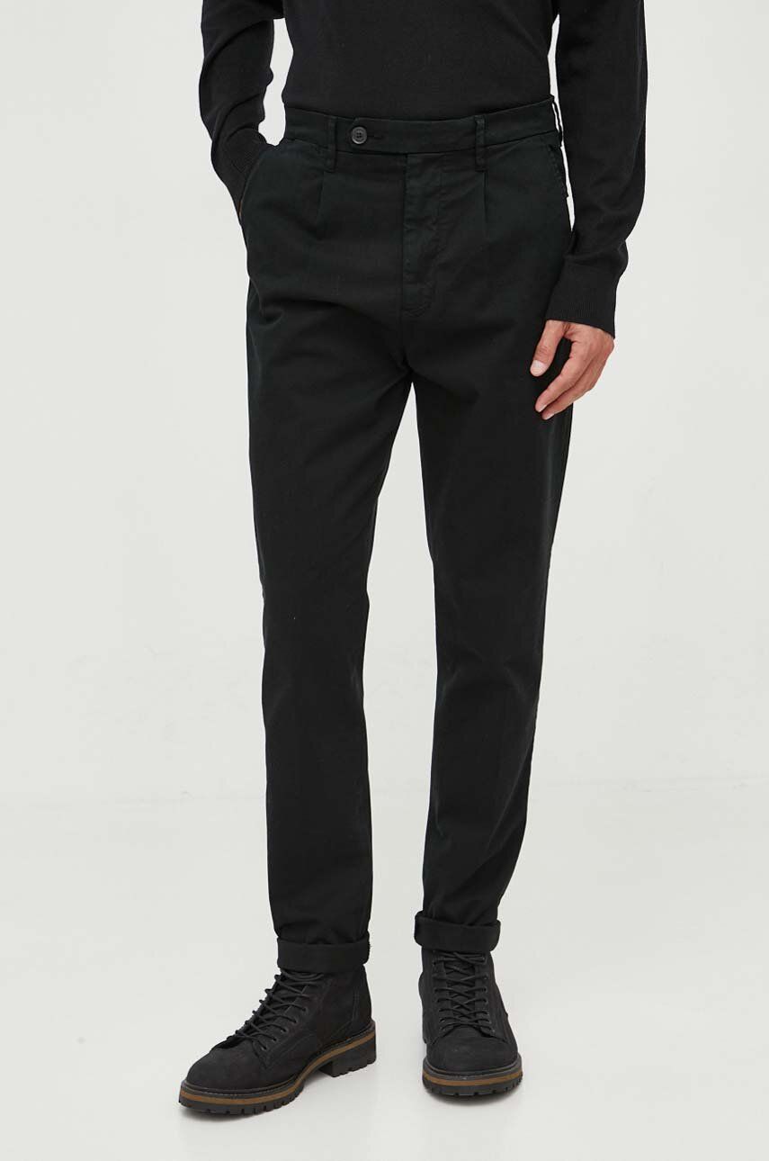 Kalhoty Guess pánské, černá barva, ve střihu chinos - černá - Hlavní materiál: 98 % Bavlna