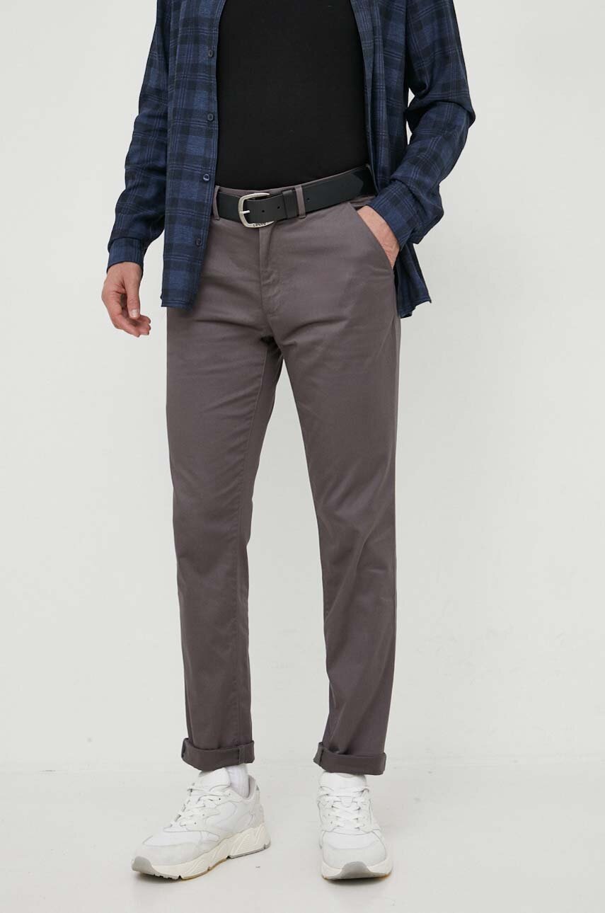 

Панталон Calvin Klein в сиво с кройка тип чино K10K110963, Сив