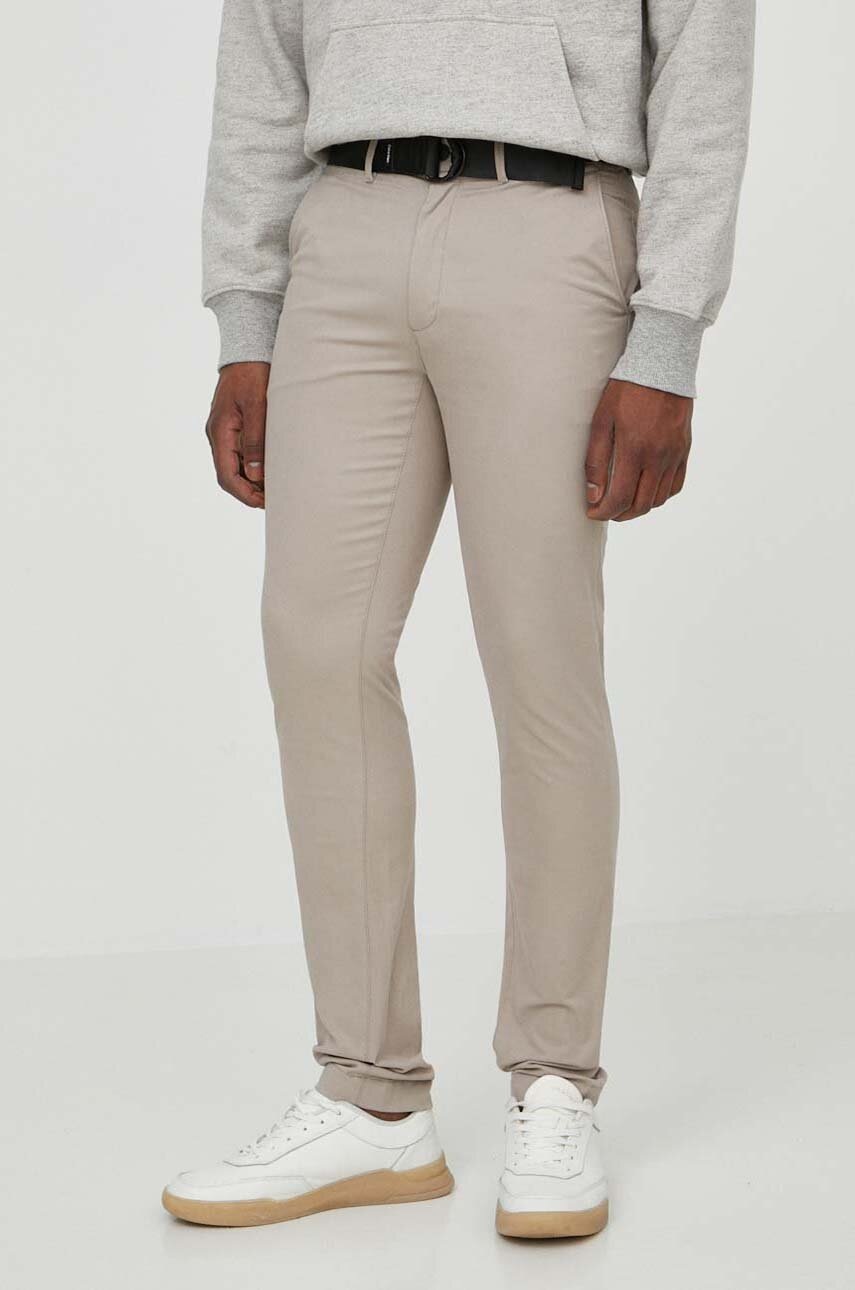 

Панталон Calvin Klein в сиво със стандартна кройка K10K110979, Сив