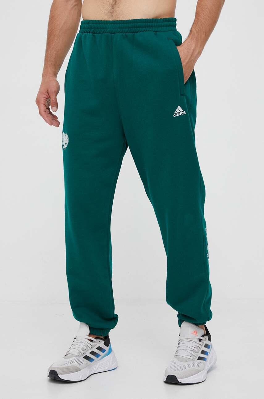 

Спортивные штаны adidas цвет зелёный с аппликацией