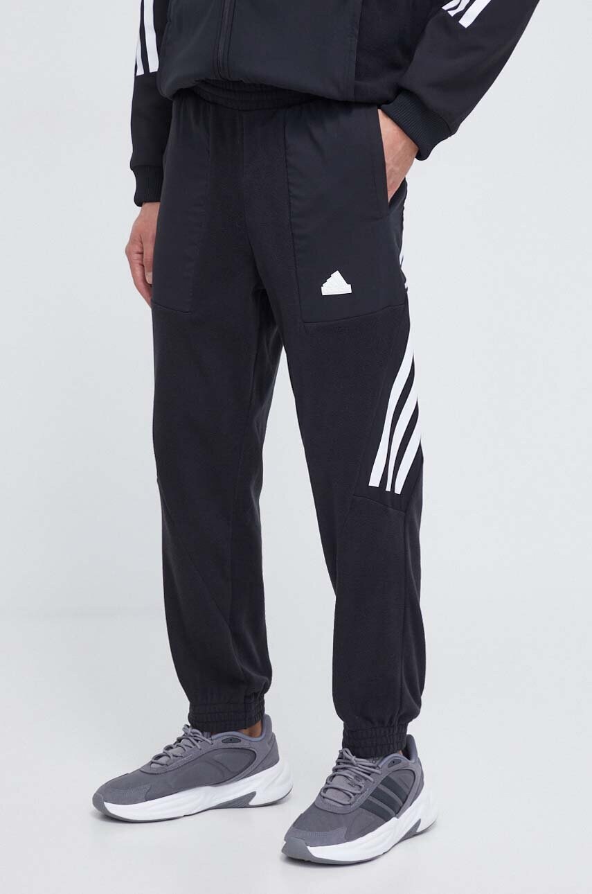 

Спортивные штаны adidas цвет чёрный с принтом