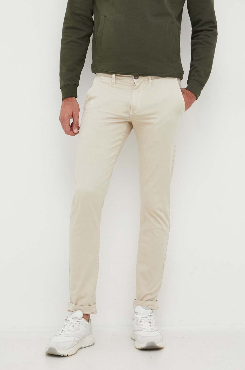 Kalhoty Pepe Jeans Charly pánské, béžová barva, přiléhavé - béžová - Hlavní materiál: 98 % Bavlna