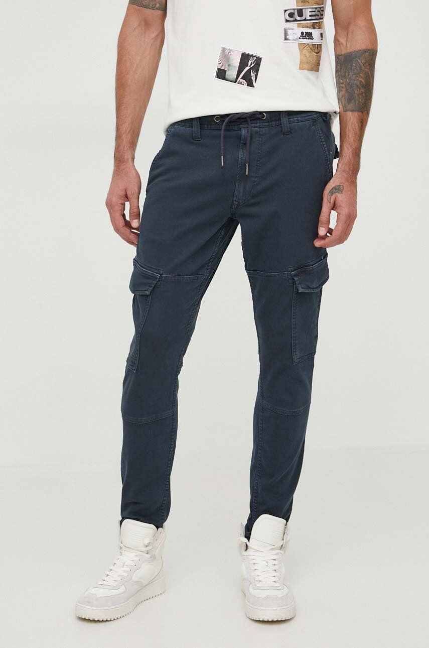 Pepe Jeans pantaloni Jared barbati, culoarea albastru marin, cu fason cargo
