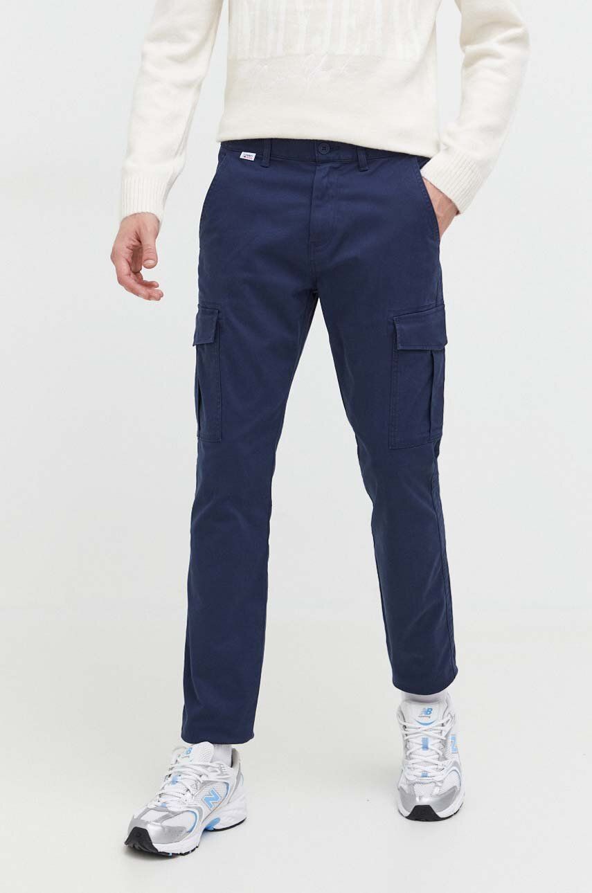 Kalhoty Tommy Jeans pánské, tmavomodrá barva, ve střihu cargo - námořnická modř - 96 % Bavlna