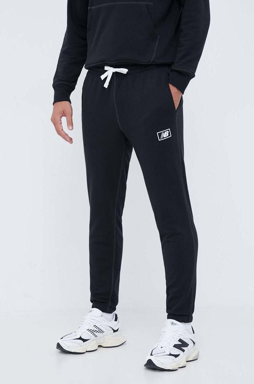 New Balance Pantaloni De Trening Culoarea Negru, Neted