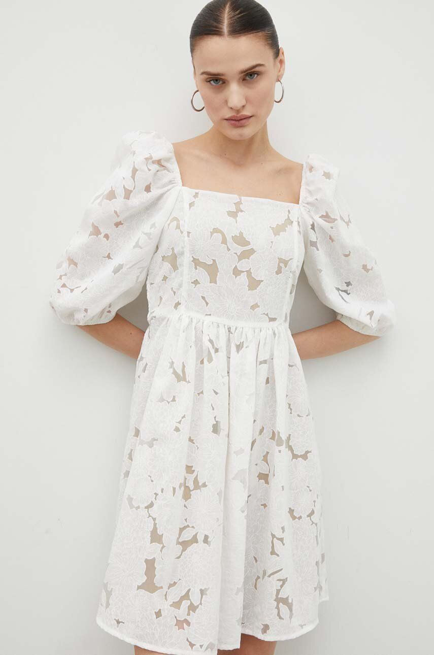 Šaty s příměsí lnu Bruuns Bazaar bílá barva, mini