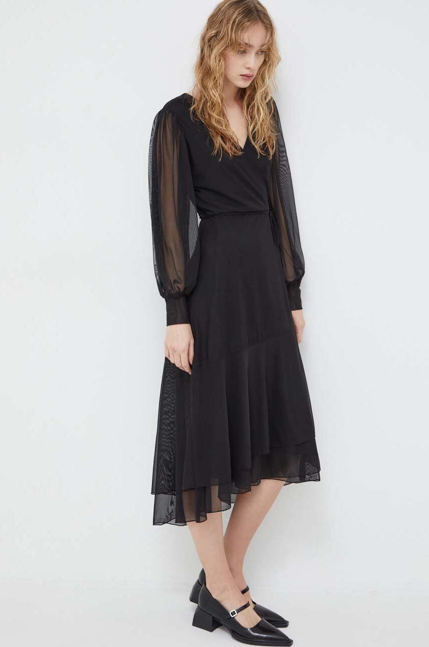Bruuns Bazaar rochie culoarea negru, midi, evazati