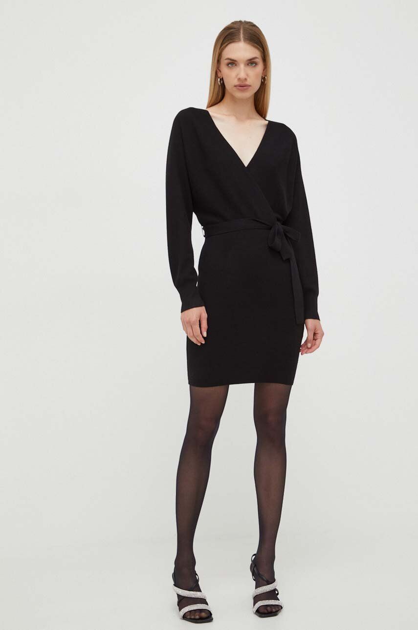 Šaty Liu Jo černá barva, mini, oversize - černá - 80 % Viskóza