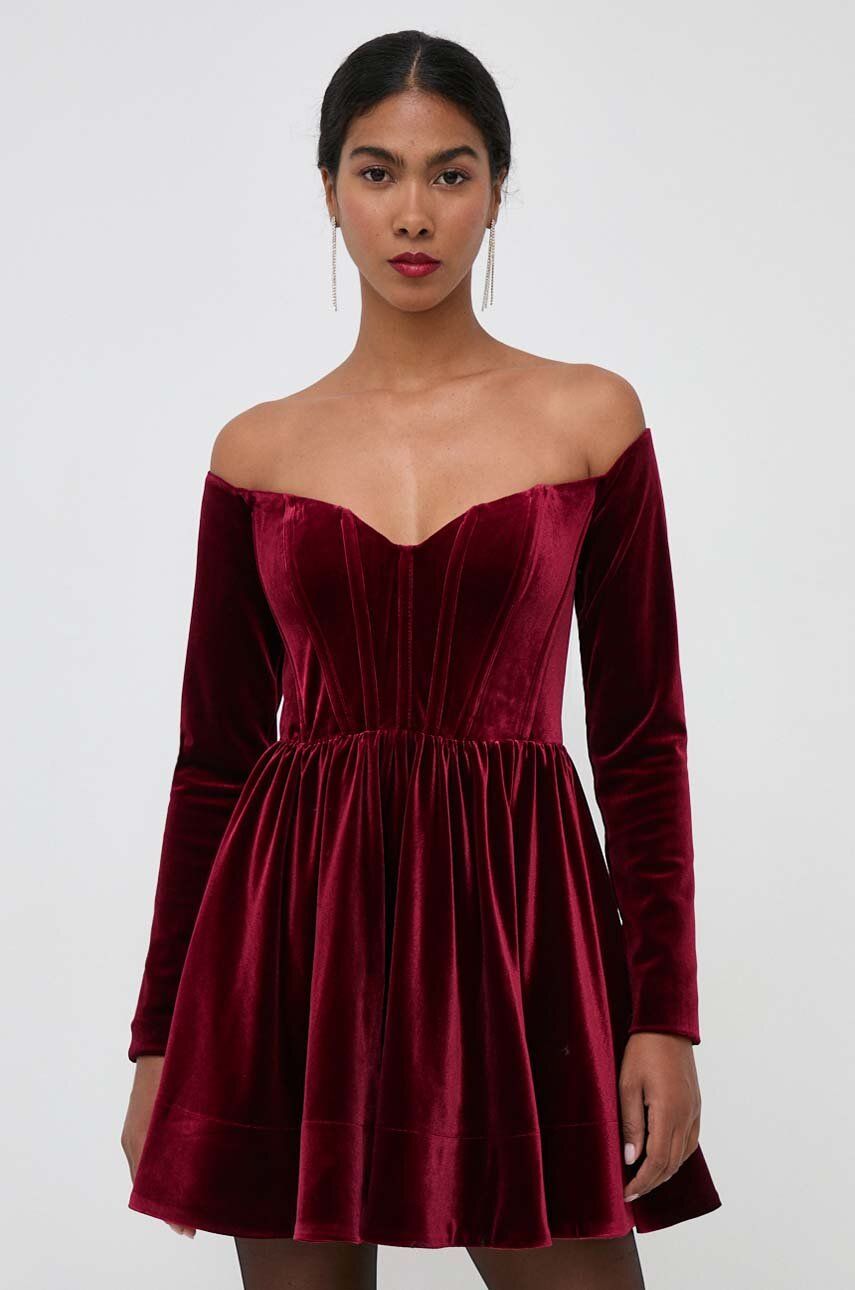 Bardot rochie culoarea bordo, mini, evazati