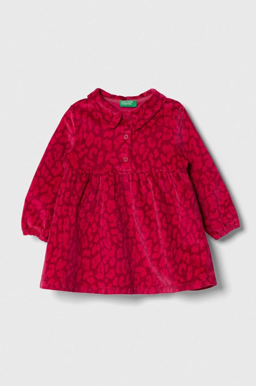 

United Colors of Benetton цвет розовый mini расклешённая