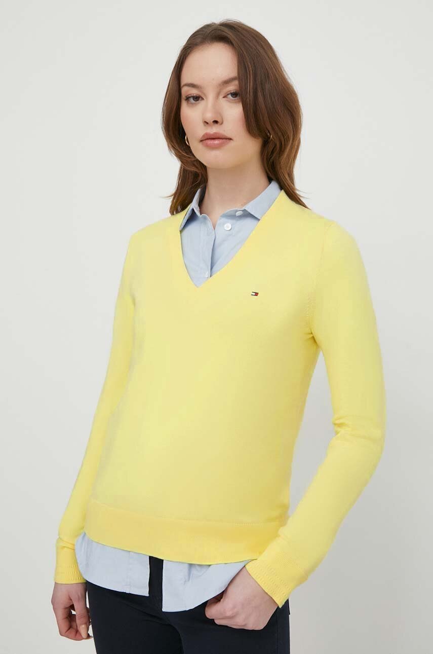 

Пуловер Tommy Hilfiger дамски в жълто от лека материя WW0WW40098, Жълт