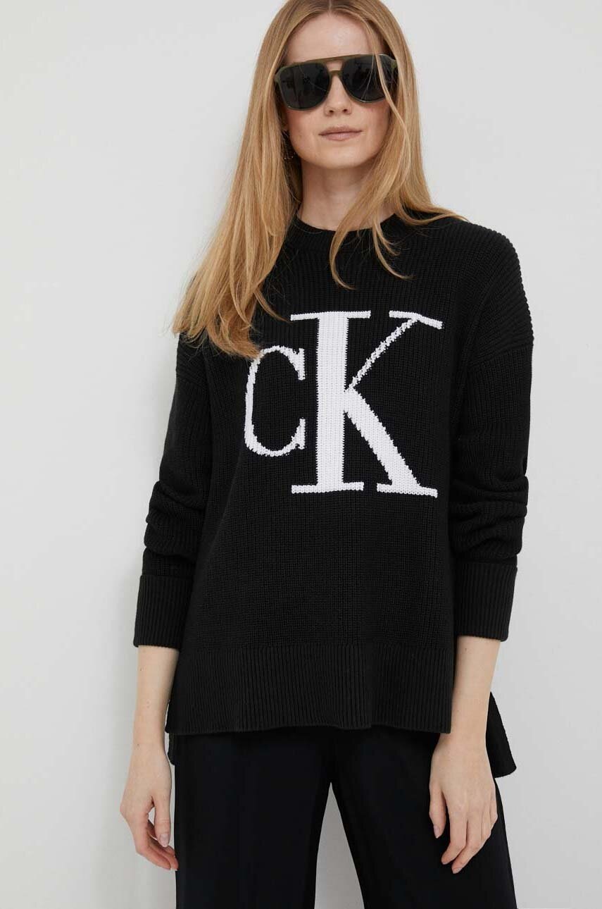 

Памучен пуловер Calvin Klein Jeans в черно, Черен