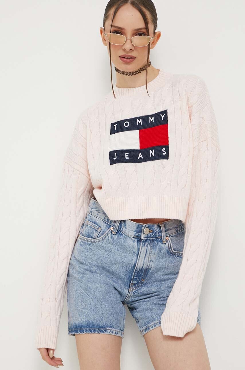 

Пуловер Tommy Jeans дамски в розово от лека материя, Розов