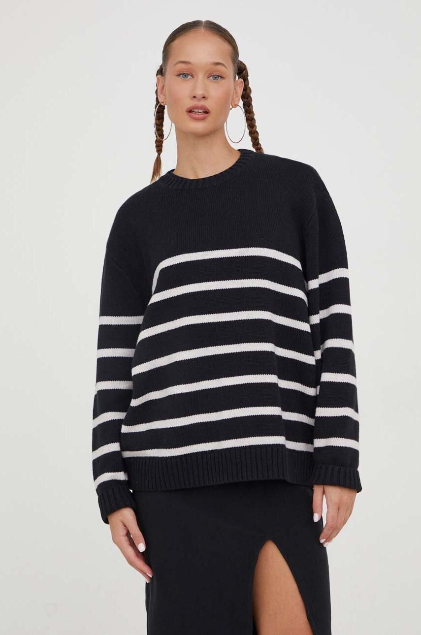 

Пуловер Hollister Co. дамски в черно, Черен