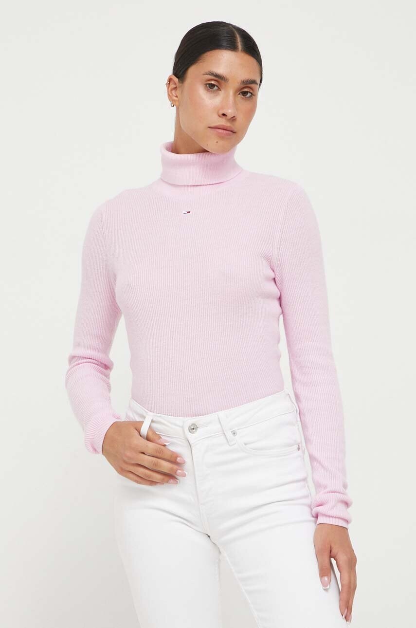 

Светр Tommy Jeans жіночий колір рожевий легкий гольф