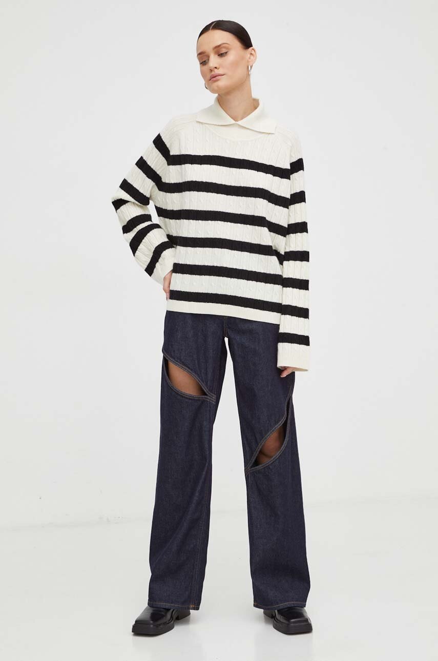 Μάλλινο πουλόβερ Lovechild γυναικεία, χρώμα: μπεζ φωτογραφία