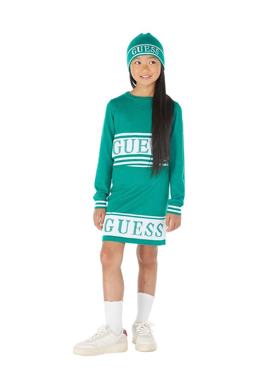 

Детски пуловер Guess в зелено от лека материя, Зелен