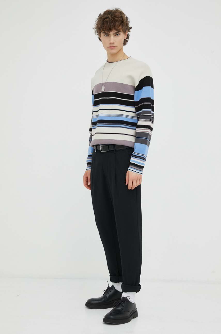 Așteaptă imaginea pentru produs