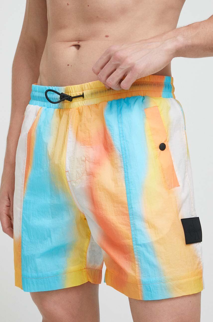 Plavkové šortky Calvin Klein Jeans - vícebarevná -  Hlavní materiál: 100 % Polyamid Podšív