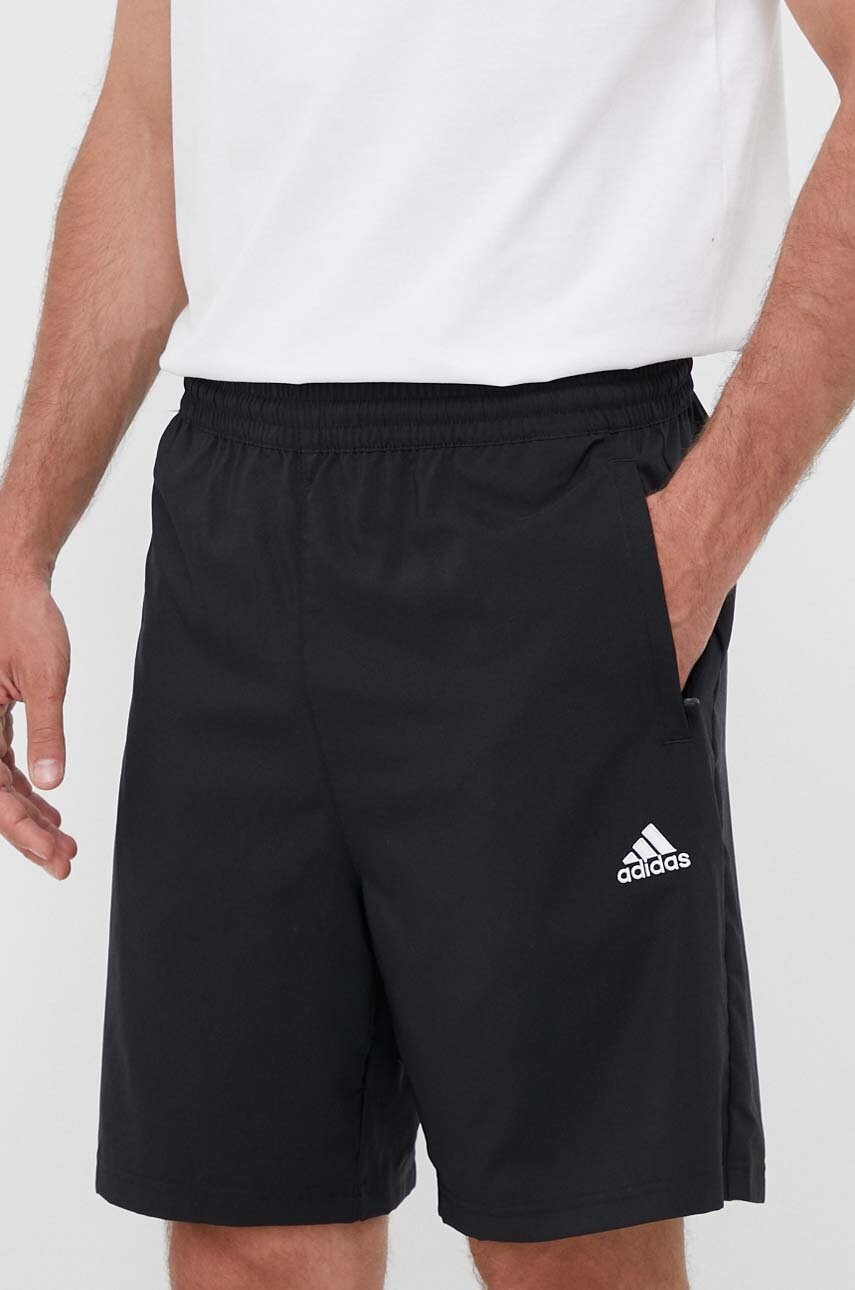 Levně Kraťasy adidas pánské, černá barva