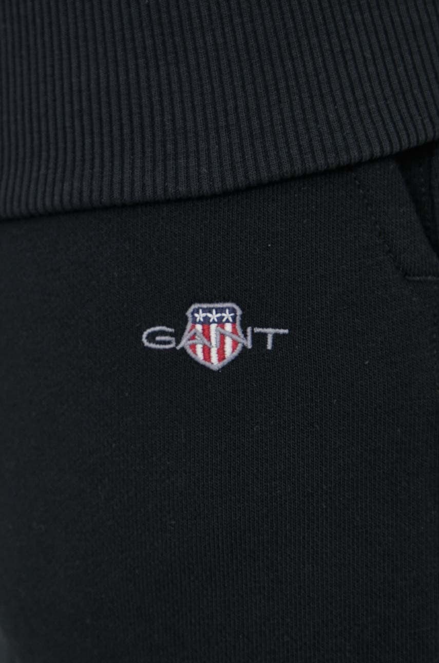 Šortky Gant