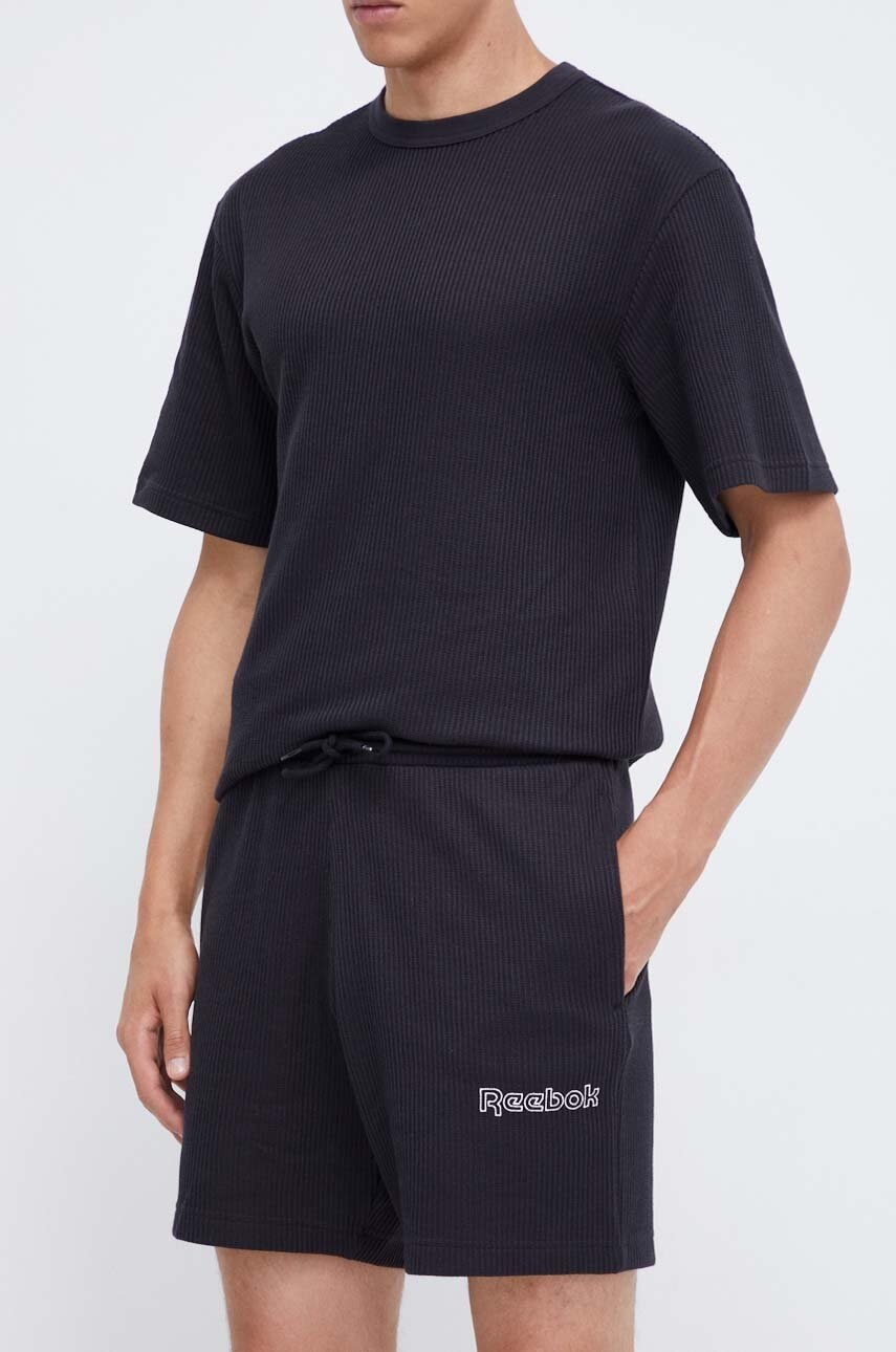 Levně Kraťasy Reebok pánské, černá barva