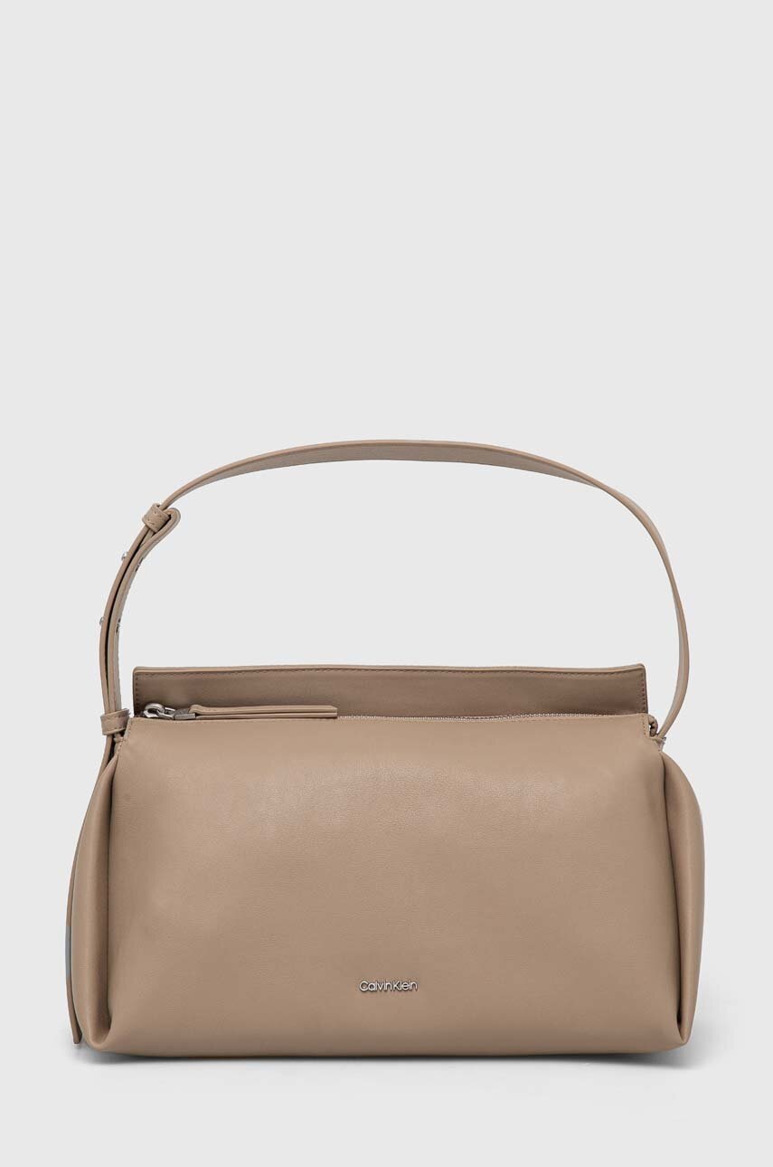 

Чанта Calvin Klein в бежово, Бежов