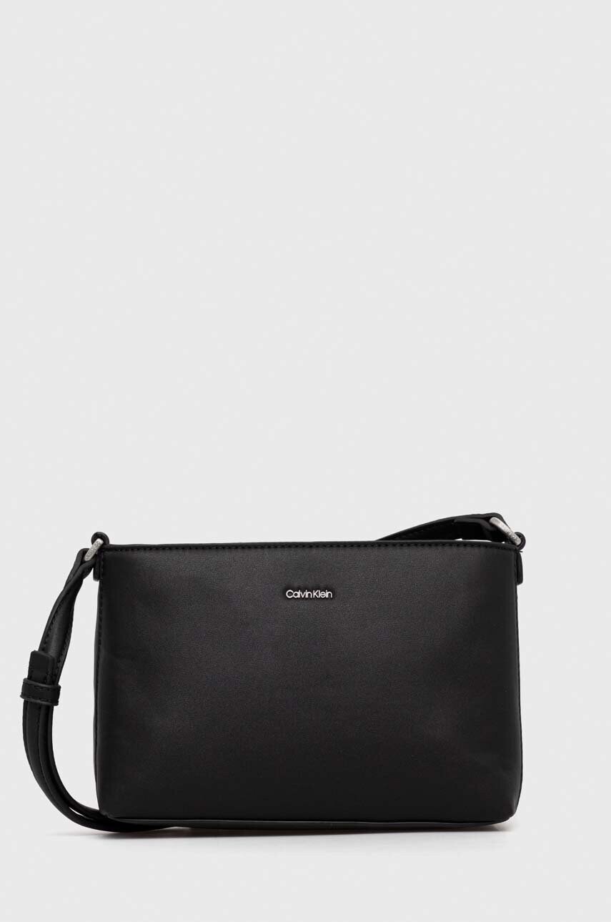 

Чанта Calvin Klein в черно, Черен