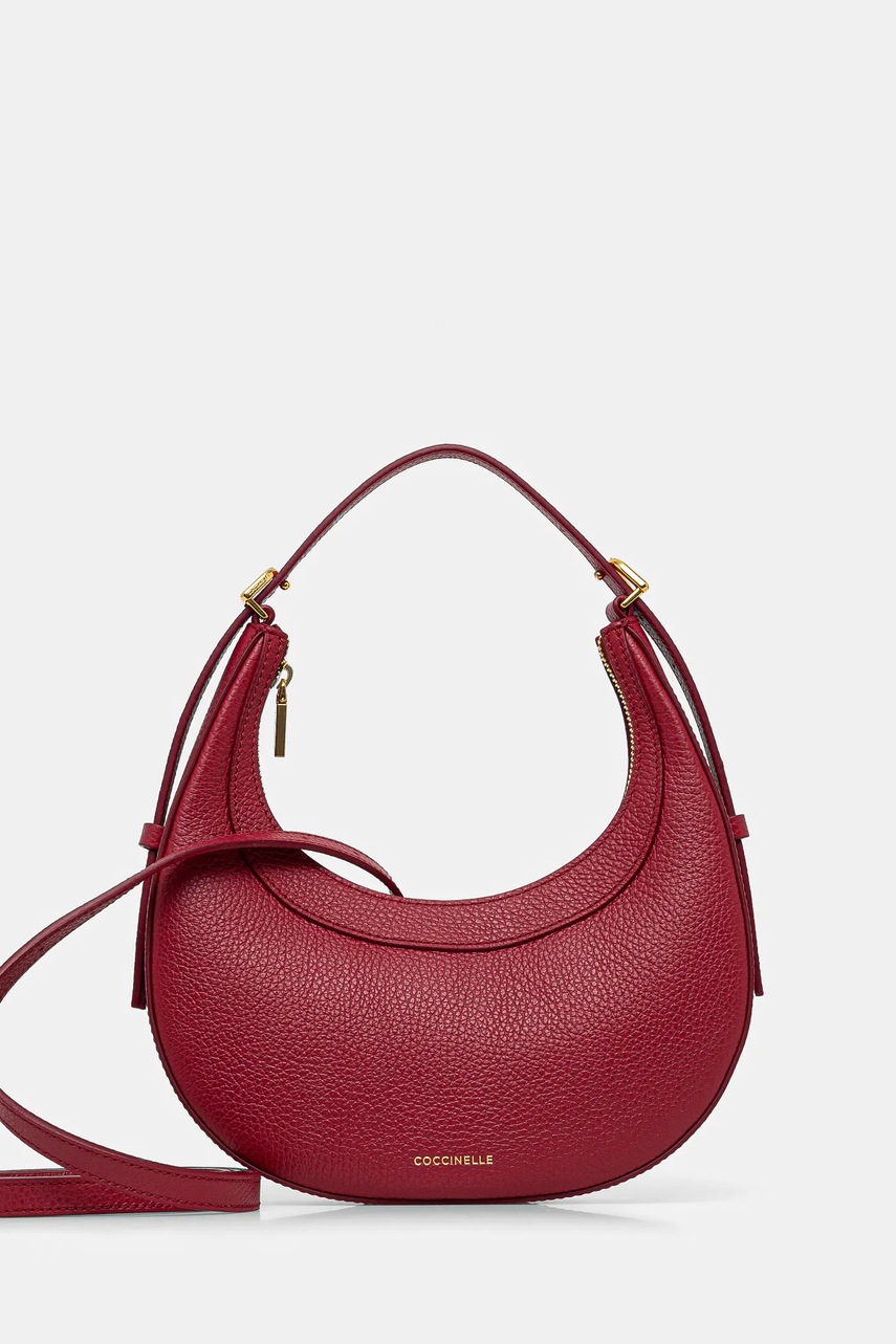 

Кожена чанта Coccinelle в бордо