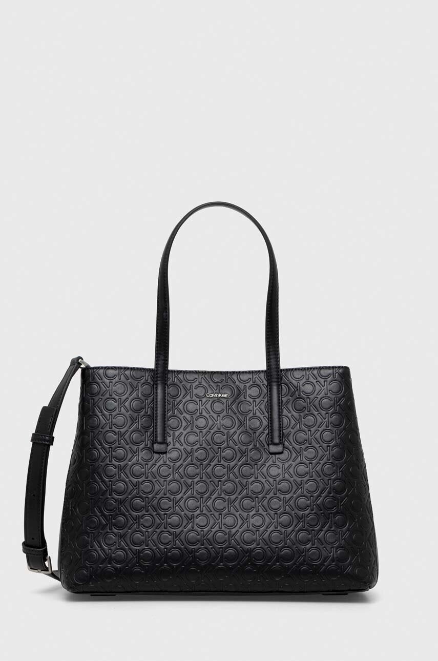 

Чанта Calvin Klein в черно, Черен