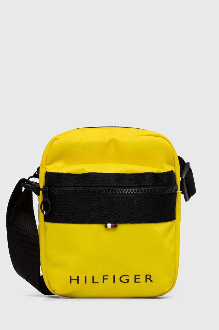 Ledvinka Tommy Hilfiger žlutá barva - žlutá -  Hlavní materiál: 100 % Polyester Provedení:
