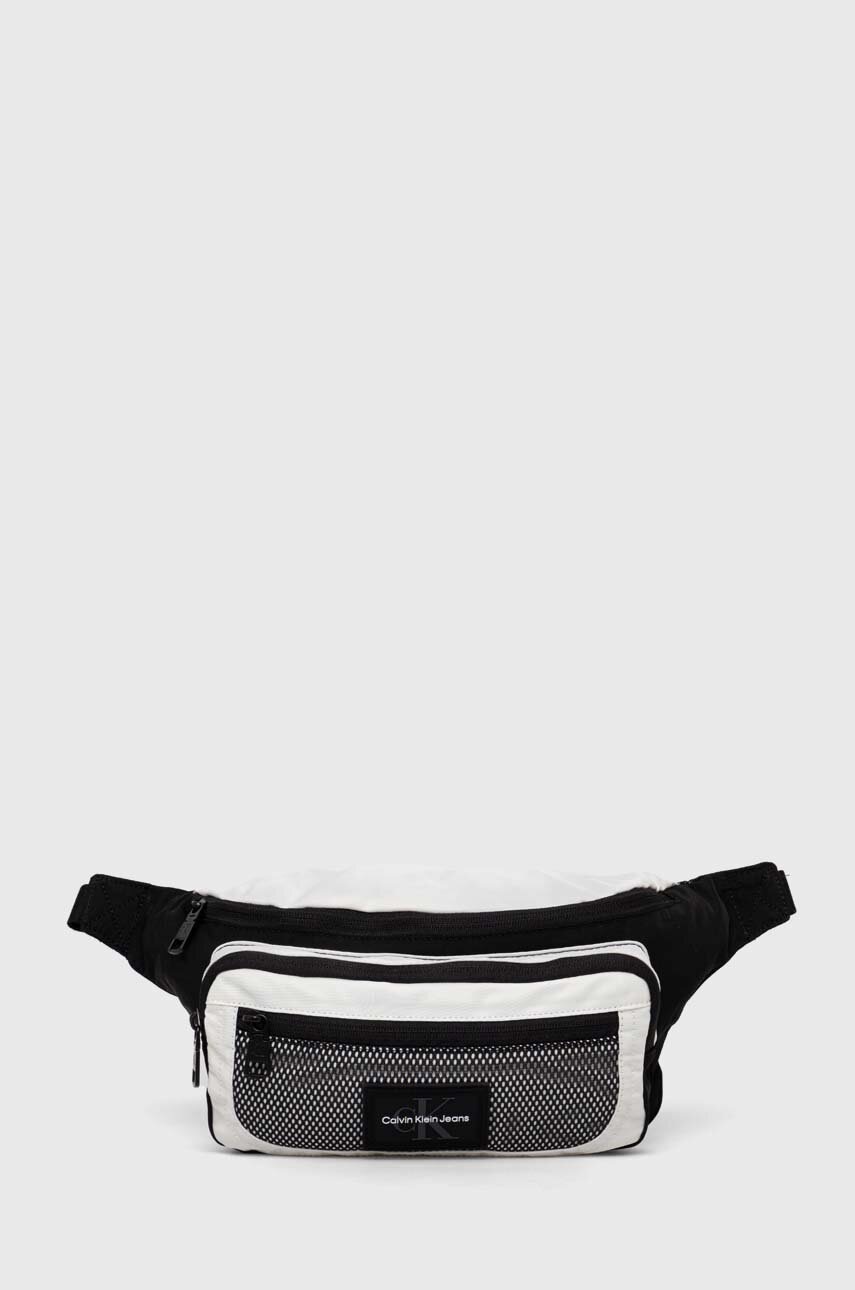 

Чанта за кръст Calvin Klein Jeans в черно, Черен