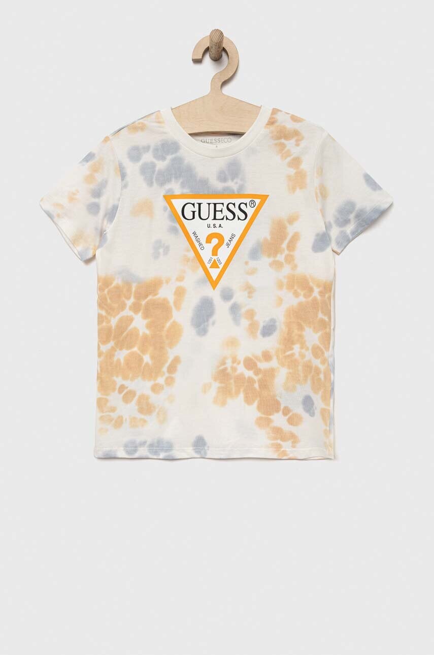 

Дитяча бавовняна футболка Guess колір бежевий візерунок