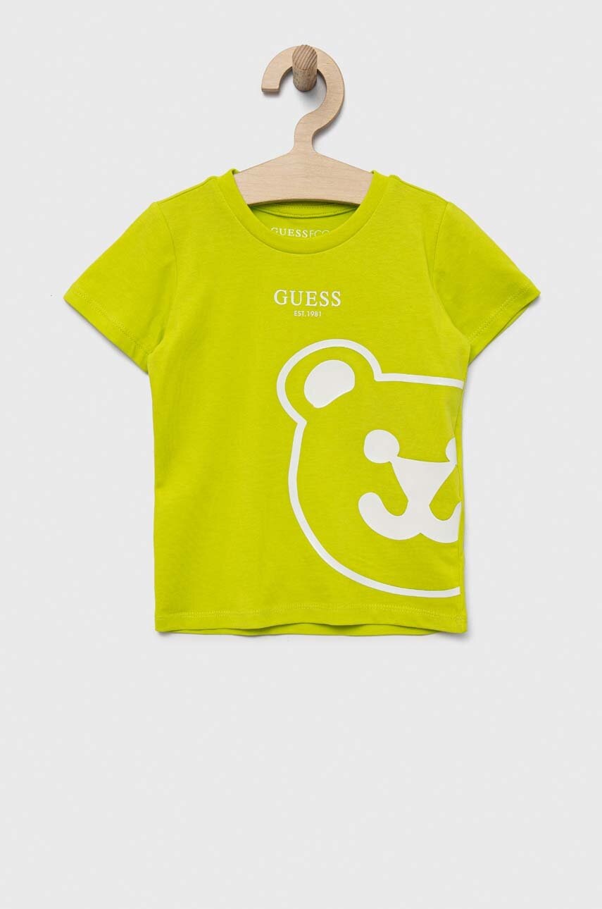 

Дитяча бавовняна футболка Guess колір зелений з принтом