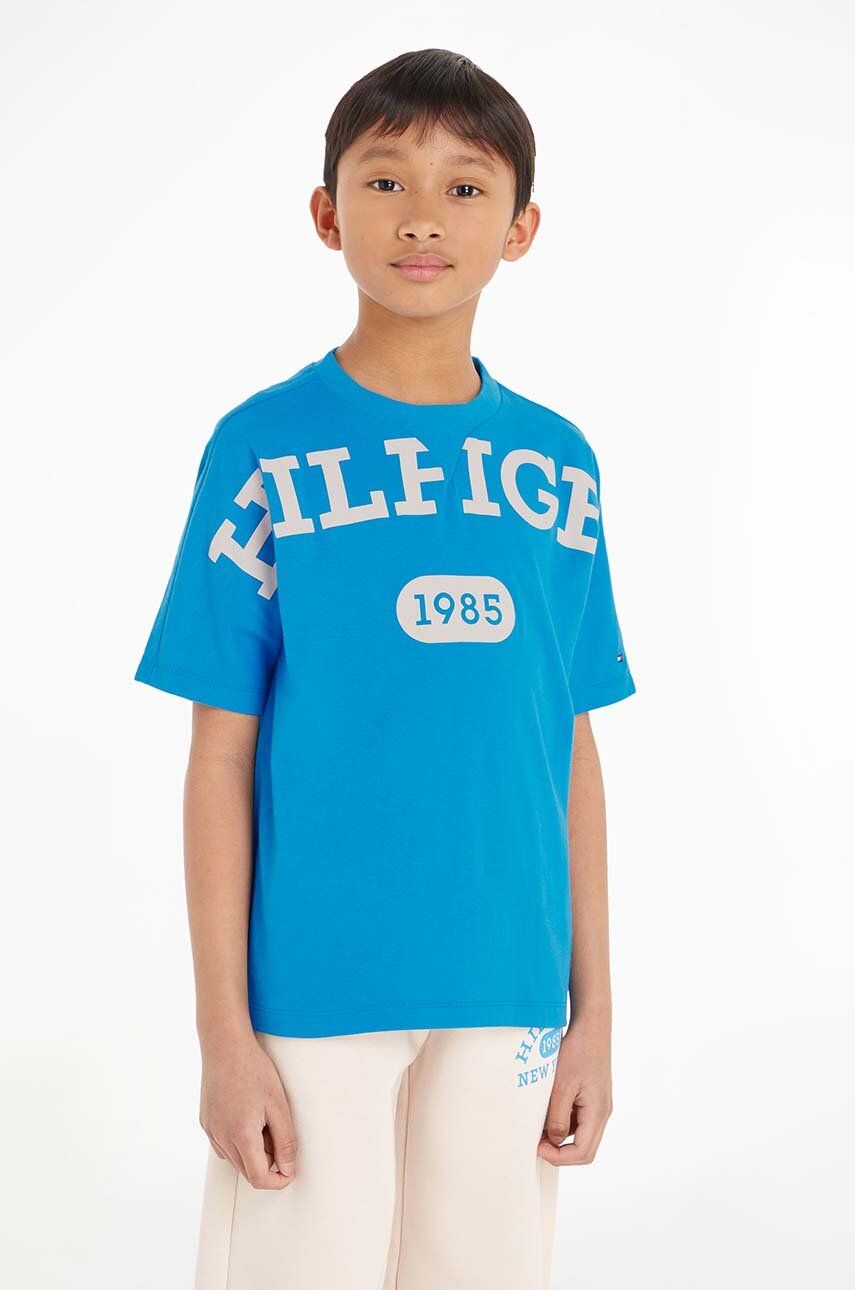 Levně Dětské bavlněné tričko Tommy Hilfiger s potiskem