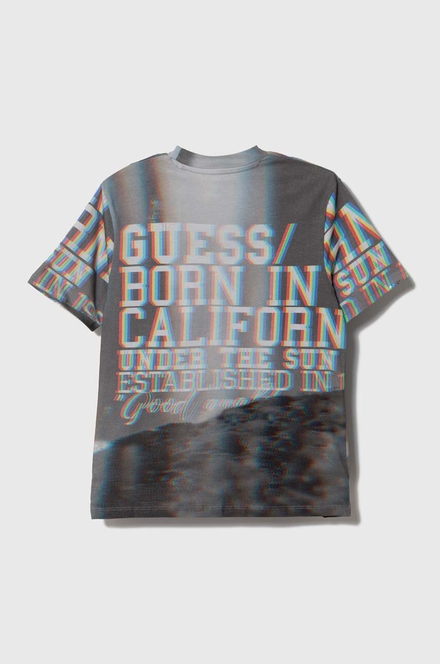 Детская хлопковая футболка Guess цвет серый узорный