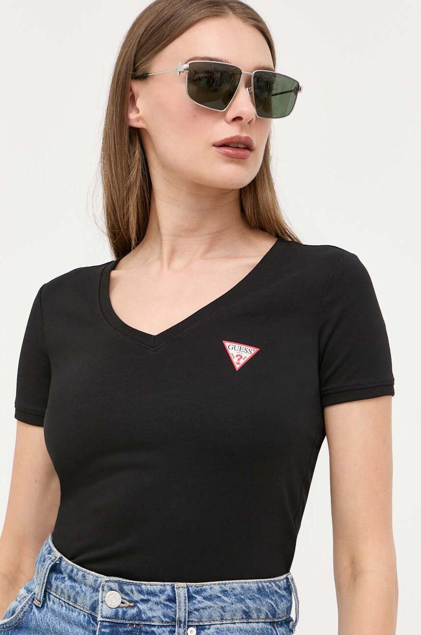 Μπλουζάκι Guess χρώμα: μαύρο φωτογραφία