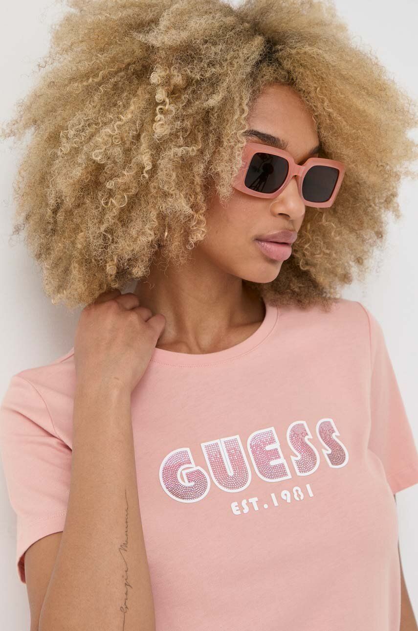 Levně Bavlněné tričko Guess růžová barva